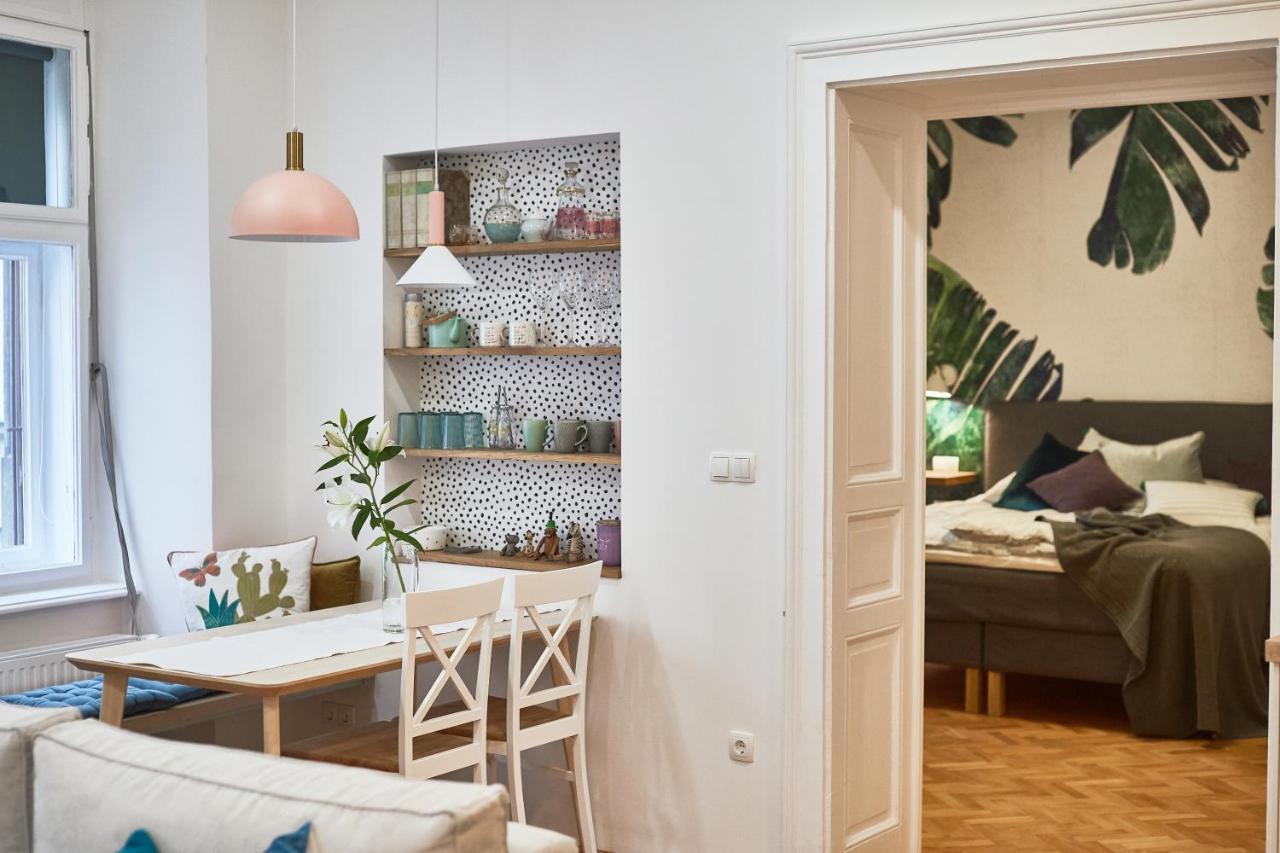 Fern Apartment *