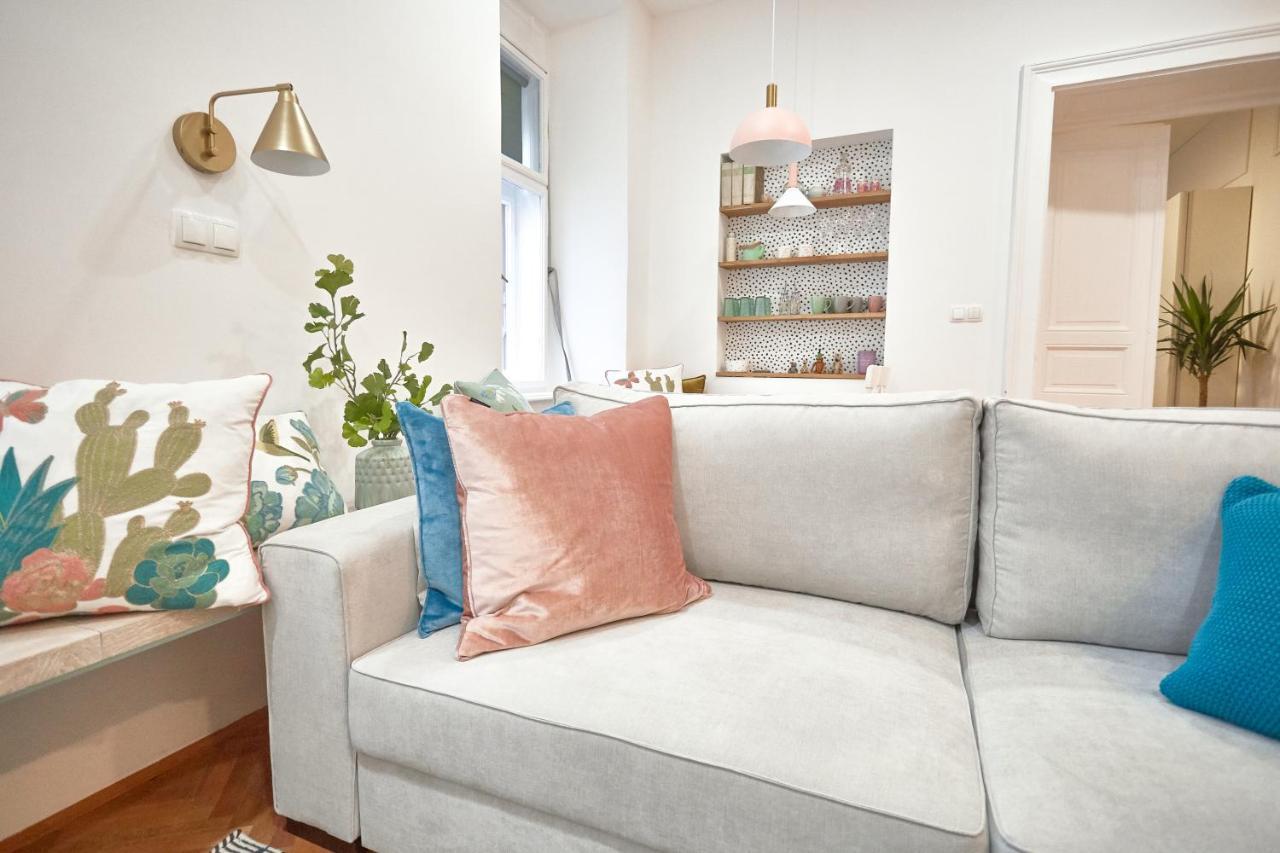 Apartma Fern *